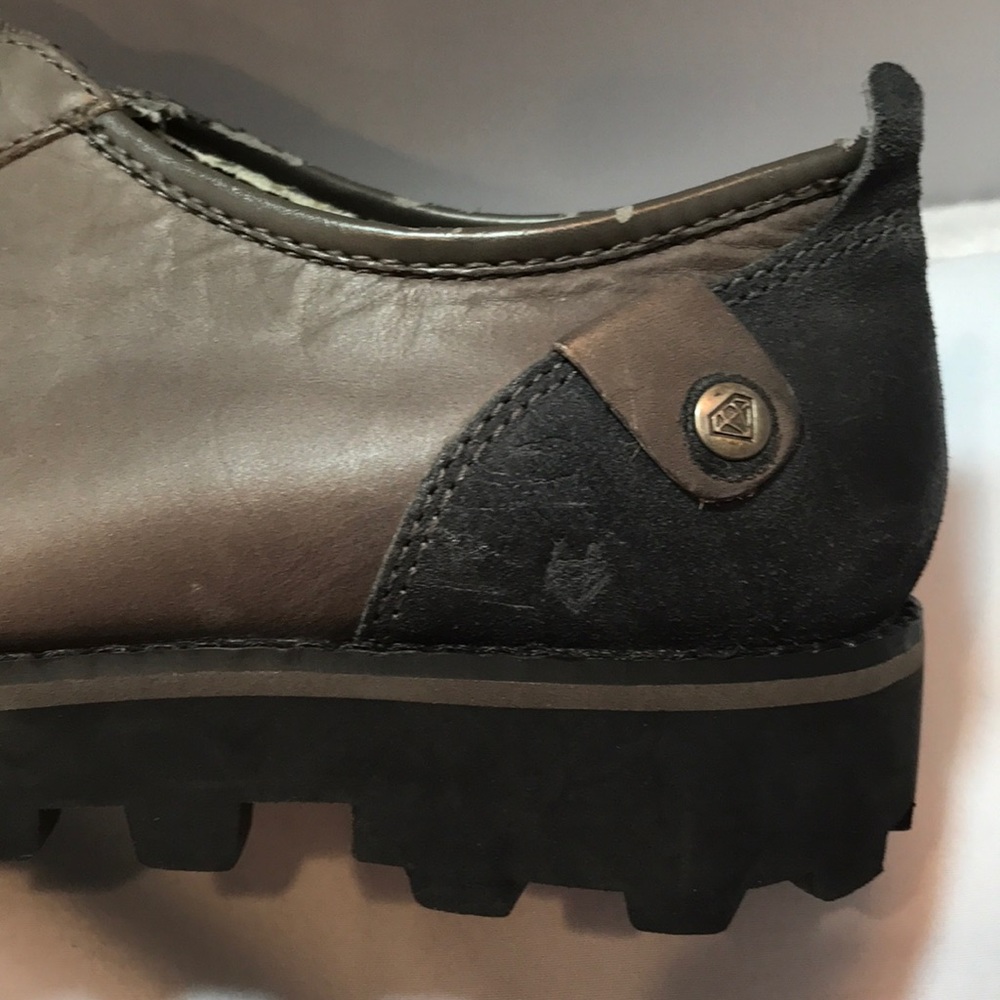 London Underground 9 gray leather lace up shoes - Picture 4 of 7